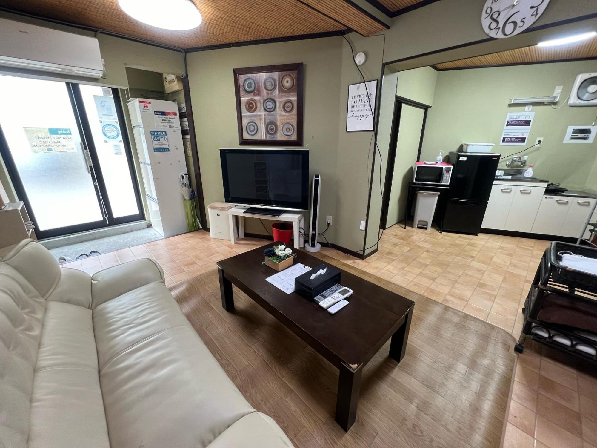 Goodstayhostel鶴橋戸建て Osaka Exterior photo